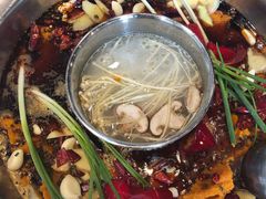 -周幺妹重庆老火锅(银泰城总店)