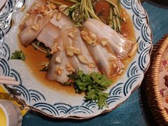 -南京金牛湖巨碗鱼头
