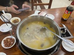 -15年老字号鑫鑫猪肚鸡·椰子鸡海南火锅(兴隆华侨农场店)