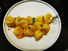 肉松蜜汁虾球-涵誉·私房菜(银都·锦创广场店)