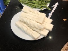 -重庆风光老灶火锅城(同德广场店)