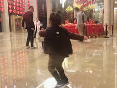 -三岔湖环球融创天堂洲际酒店水乐园