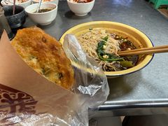 -李记特色罐罐米线(重庆中环大厦店)