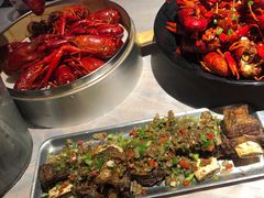 -巴厘龙虾·榜首油焖大虾(音乐学院·沿江酒馆店)