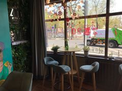 -ZING COFFEE 镜咖啡