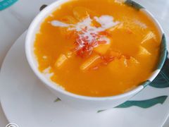 -香港粤北鼻咸食甜品(上海临港店)