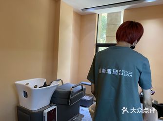 精致美发，发现新的自己。