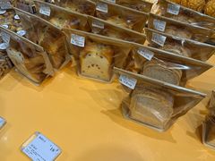 -UH祐禾(上海荟聚店)