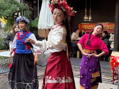 -桥边小楼·手工云南菜·古城观景小楼