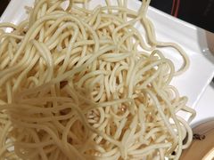 -黄记煌三汁焖锅(新佳丽江汉路店)