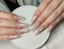 -丹曦·美甲美睫