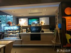 -麦当劳(南京路2店)