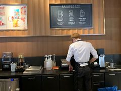 大堂-星巴克(南京弘阳购物中心店)