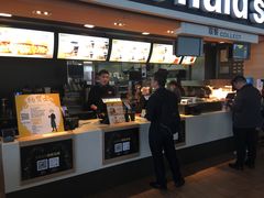 -麦当劳(高铁南站店)