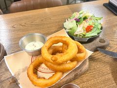 -BOURBON 玻本美式餐厅酒吧(虹桥新天地店)