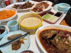 -梅利汴京烤鸭•开封豫菜地标店(东大街店)