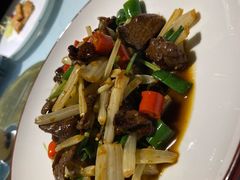 -姜君·千岛湖鱼头馆(浦东大道店)