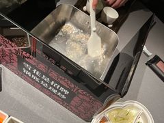 -左庭右院鲜牛肉火锅黑金店(陆家嘴中心店)