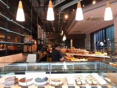面包甜点陈列柜-麦田工坊(月湖店)