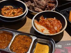 -青瓦炭韩潮烤肉(花园道店)