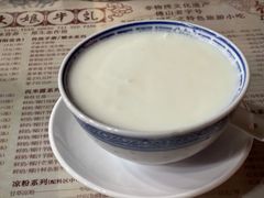 -周大娘牛乳(旧寨古村总店)