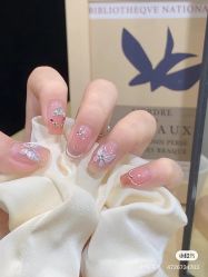 -尤米一站式美甲美睫