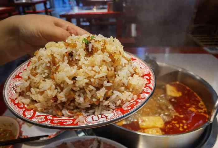 灶匠-"跟朋友们在都正街晃晃的时候发现这家"腊肉."-大众点评移动版