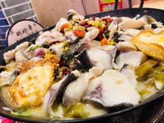 -特色酱椒鱼私房菜(黄鹤楼店)