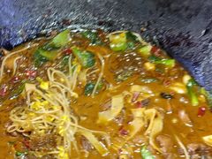 -皖北巫氏三胖地锅鸡(长淮总店)