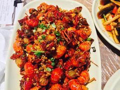 -巴厘龙虾·榜首油焖大虾(音乐学院·沿江酒馆店)