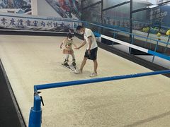 -零度滑雪室内训练中心(莘庄店)