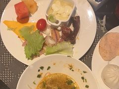 -筠咖啡西餐厅(上海国展宝龙丽筠酒店)