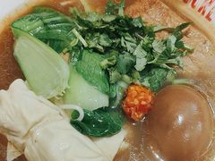 -牛吃草牛肉面(甬港南路店)