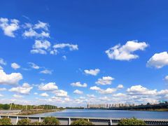 -丁香湖公园