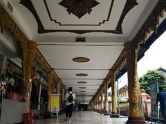 -ခြောက်ထပ်ကြီးရွှေသာလျောင်းဘုရားကြီး