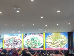 -川流不息·地道川菜·小龙虾(松东路店)