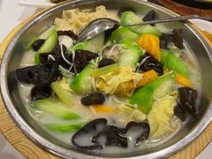 -宜宾海鲜酒家·三十年老字号