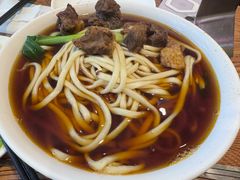 -清真吴记门钉肉饼·喜多利