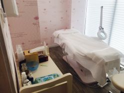 -咪咪比基尼脱毛专业店