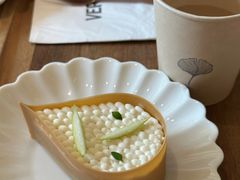 -VERIE BAKEHOUSE