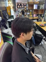 -藤野造型·烫·染发型设计店