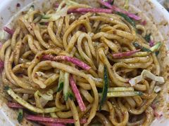 -黑八私房老北京炸酱面