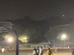 -武汉大学风雨操场