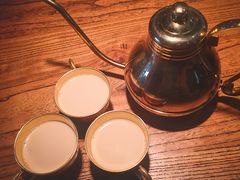 新疆奶茶-阿里家·新疆烤肉酒場 by MIG