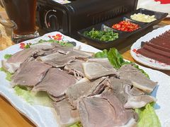 -小椒羊.羊肉粉 龙虾 羊肉串(新地旗舰店)