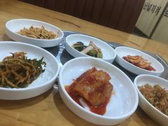 -24 新村雪浓汤(长白山烤肉店)