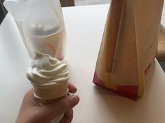 -麦当劳(静安寺店)