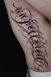 -脱白计划纹身集团