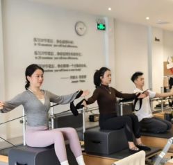 点击看大图 -思怡瑜伽·普拉提·减脂塑形