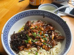 -沪西老弄堂面馆(定西路店)